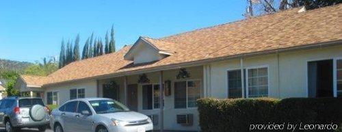Rose Bowl Motel Los Angeles Dış mekan fotoğraf